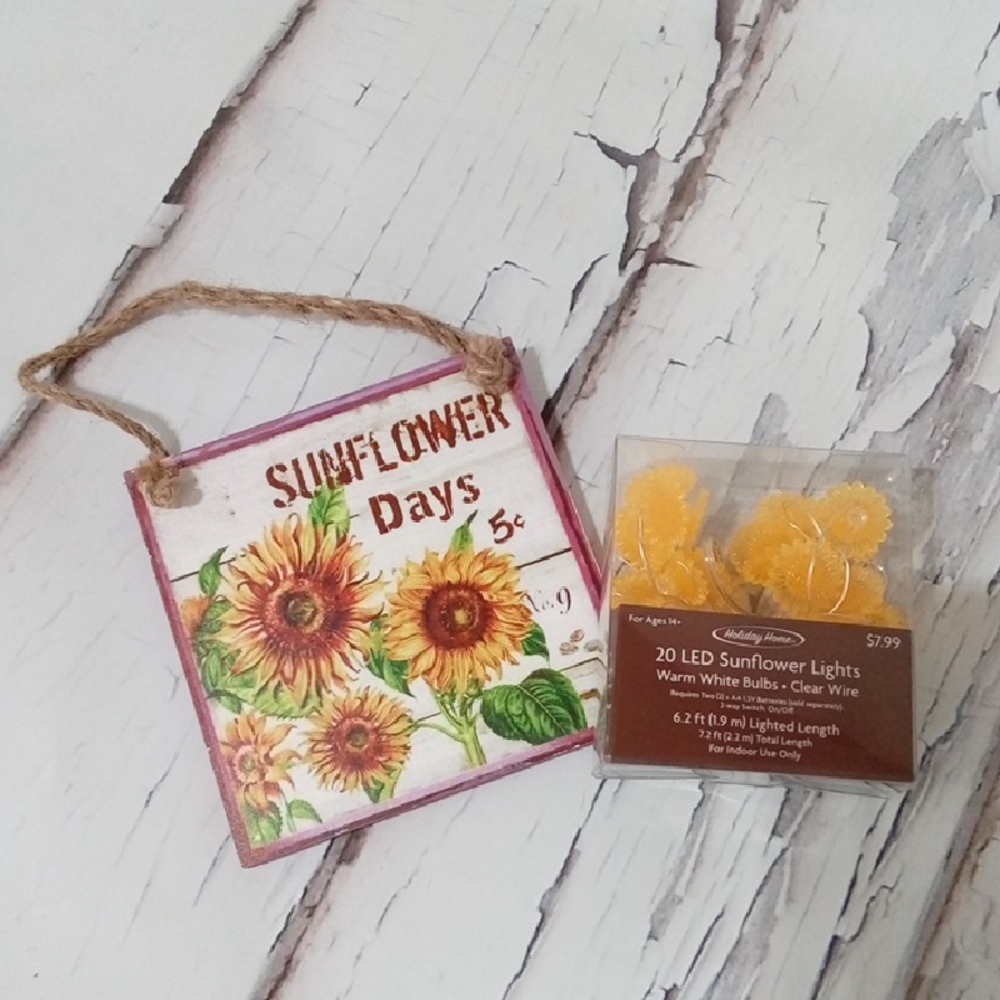 Holiday Home Sunflower LED Lights & Sunflower Sign